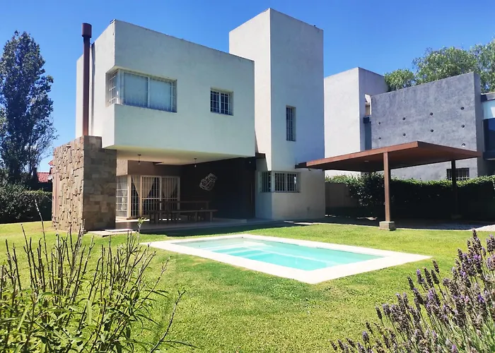 Casa Gerona Villa Allende